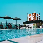 Nostrum Airport Hotel 3*