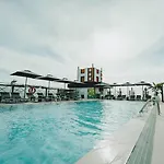 Hotel Nostrum Airport 3*