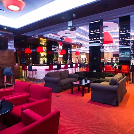 Nostrum Airport Hotell 3*