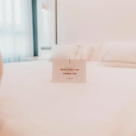 Nostrum Airport Hotell