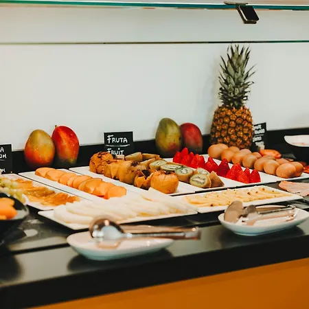 Hotell Nostrum Airport 3*