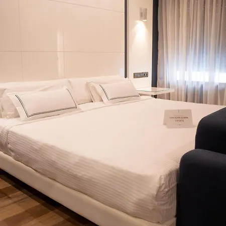 Nostrum Airport Hotel