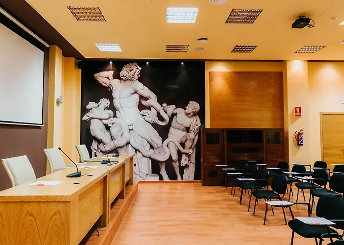 Nostrum Airport 3* Málaga