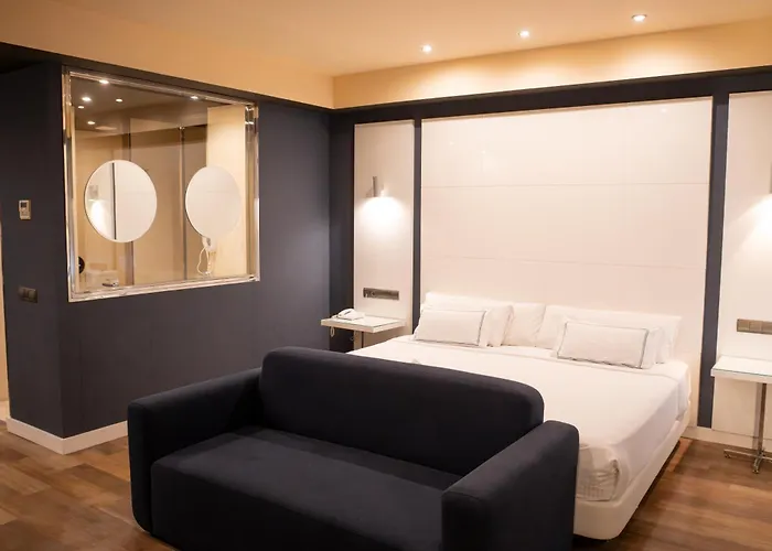 Hotel Nostrum Airport 3*