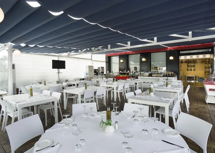 Nostrum Airport Hotel