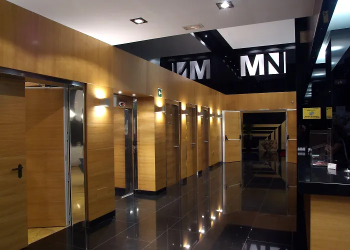 Nostrum Airport Hotel