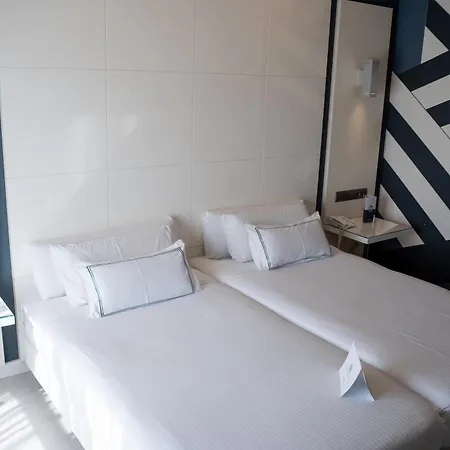 Nostrum Airport 3* Malaga
